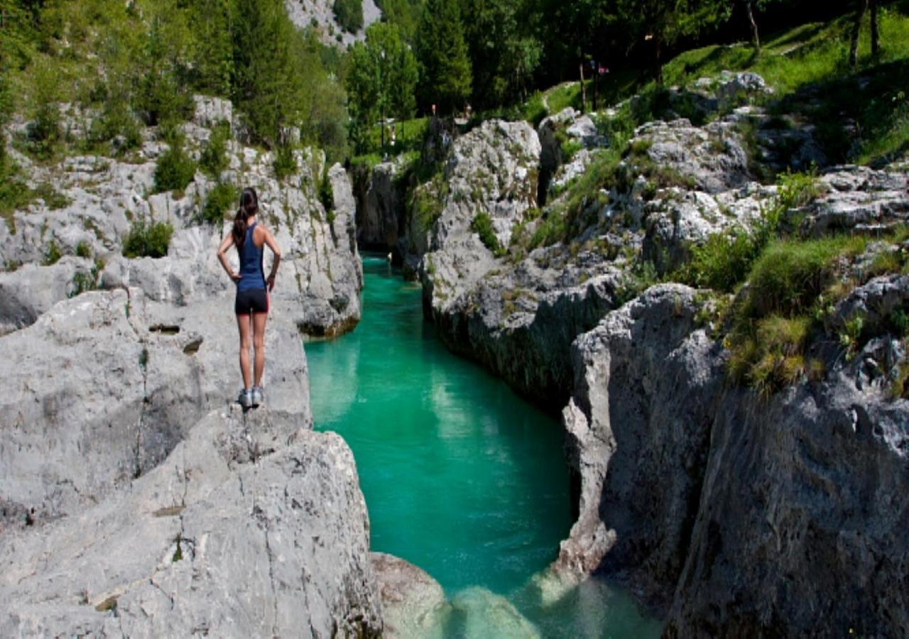 Hostel Soca Rocks Bovec Extérieur photo